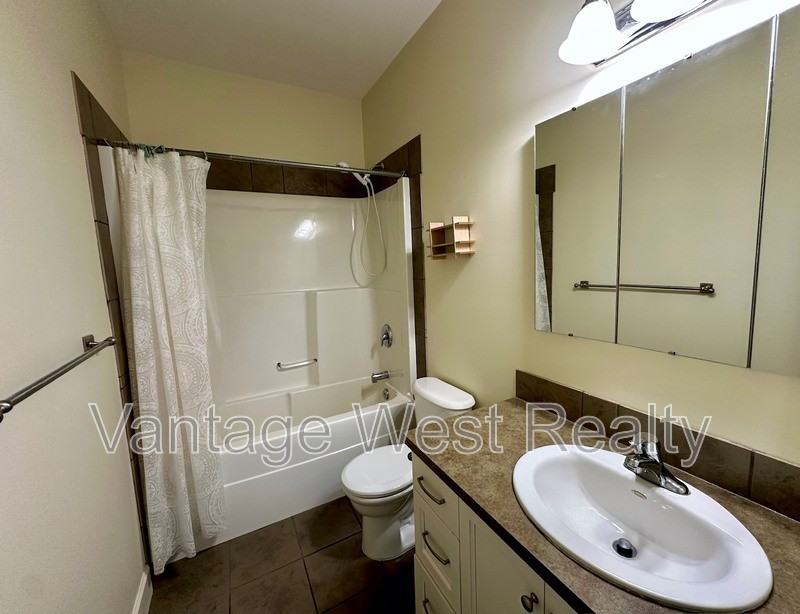 2810A Glenway Crt - Photo 6 of 33