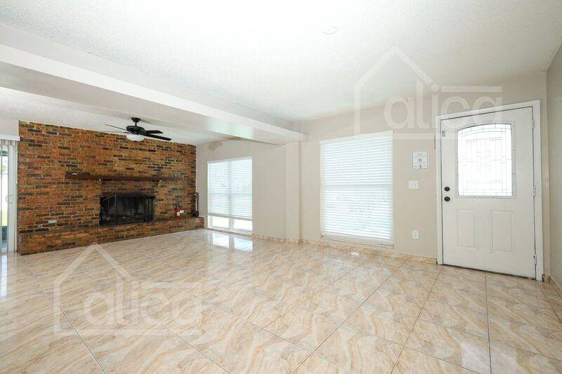 3810 Cedarwaxwing Ave - Photo 5 of 44