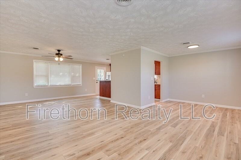 2833 Glenn Hills Cir - Photo 6 of 29