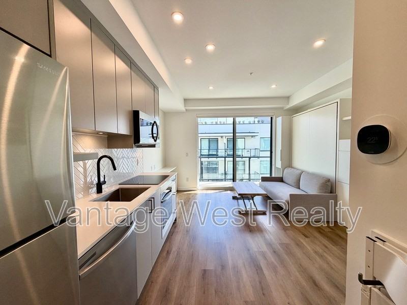 1201 Devonshire Ave - Photo 7 of 14