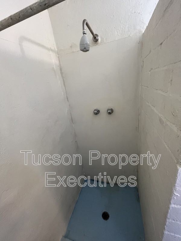 3168 E Benson Hwy - Photo 6 of 11
