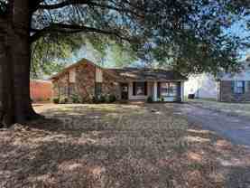 892 Oaklawn Pl - Photo 1 of 1