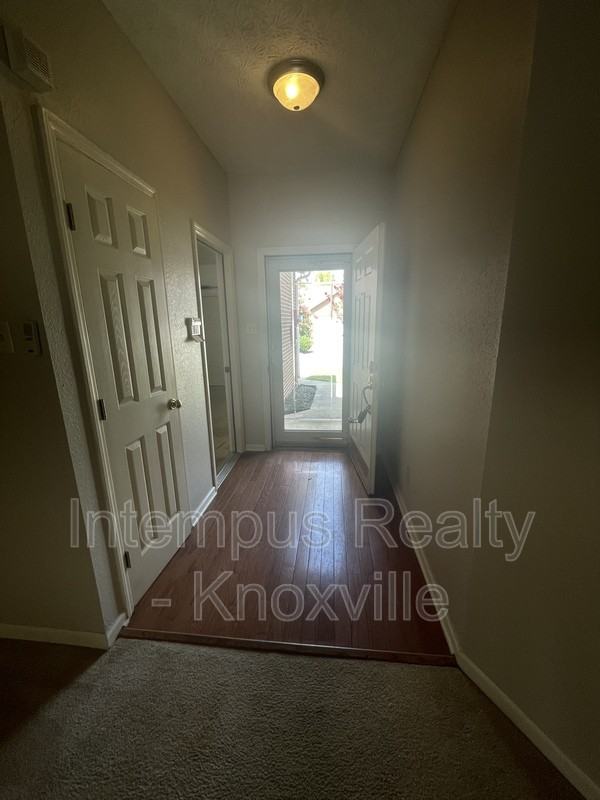 4444 Broadmeadow Way - Photo 5 of 21