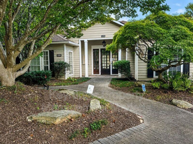 1250 Parkwood Cir Se #1115 - Photo 2 of 25