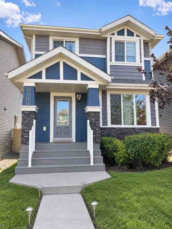 21951 91 Ave Nw - Photo 2 of 30
