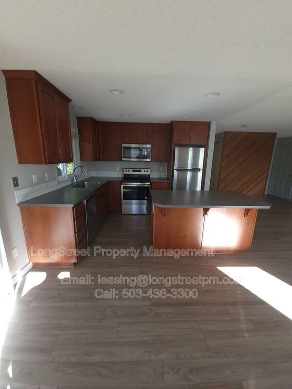 9305 Sw 91st Ave - Photo 4 of 27