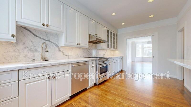 2250 Green St #6 - Photo 5 of 22
