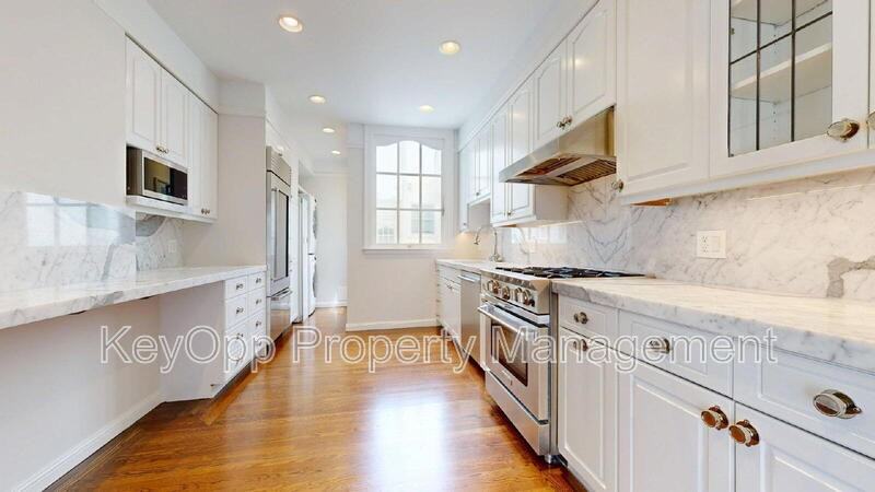2250 Green St #6 - Photo 7 of 22