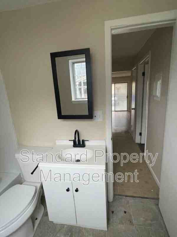 367 Elmwood Ave #10 - Photo 2 of 10