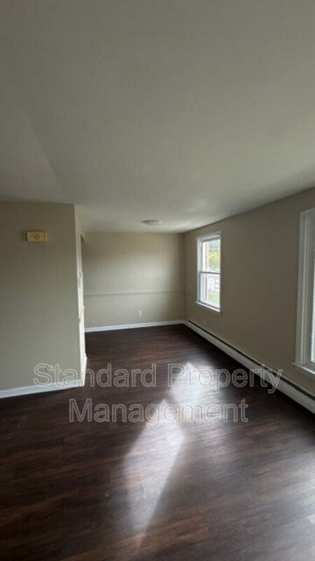2629 Elmwood Ave #4 - Photo 3 of 8