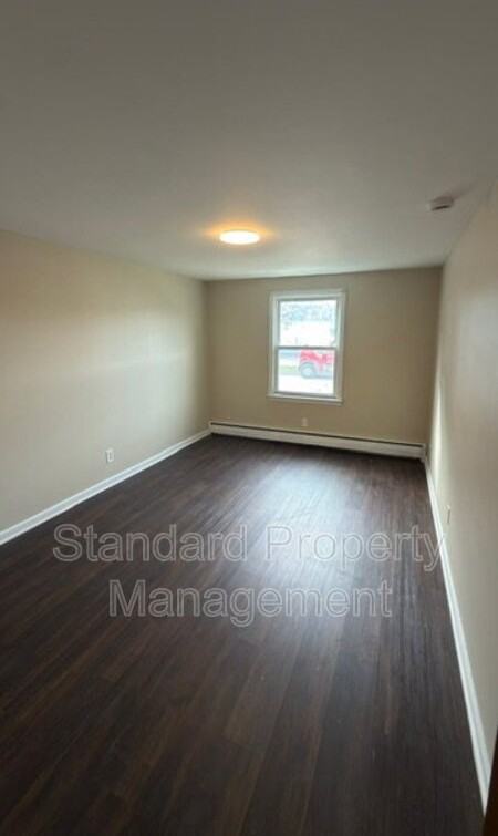 2629 Elmwood Ave #4 - Photo 6 of 8