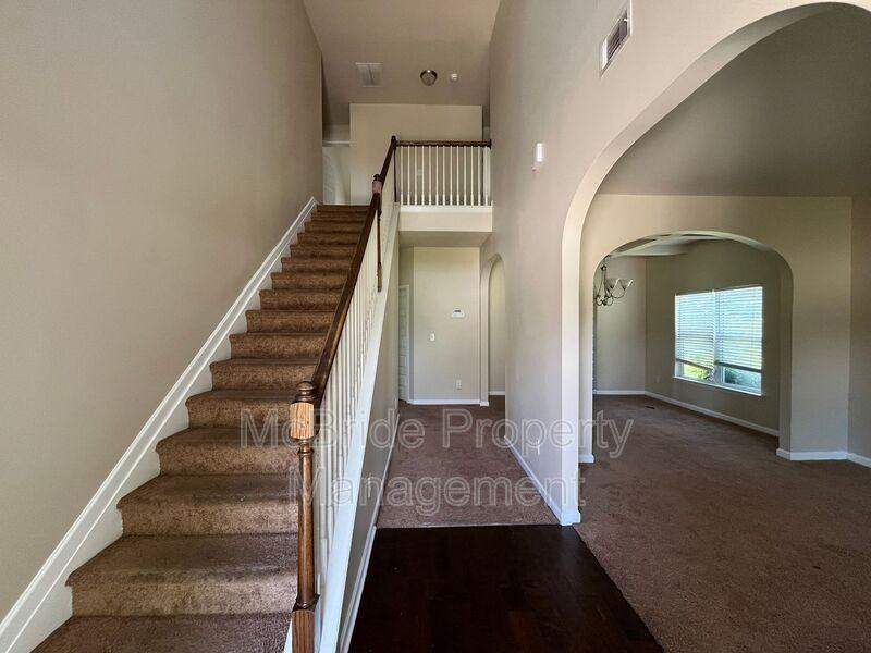 5334 Bull St - Photo 3 of 27
