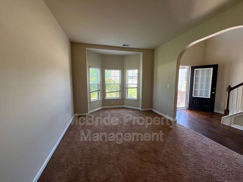 5334 Bull St - Photo 5 of 27