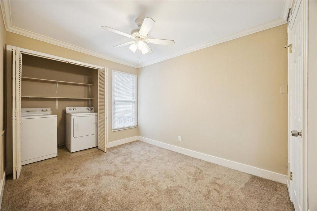 4207 Drake St #5 - Photo 7 of 14