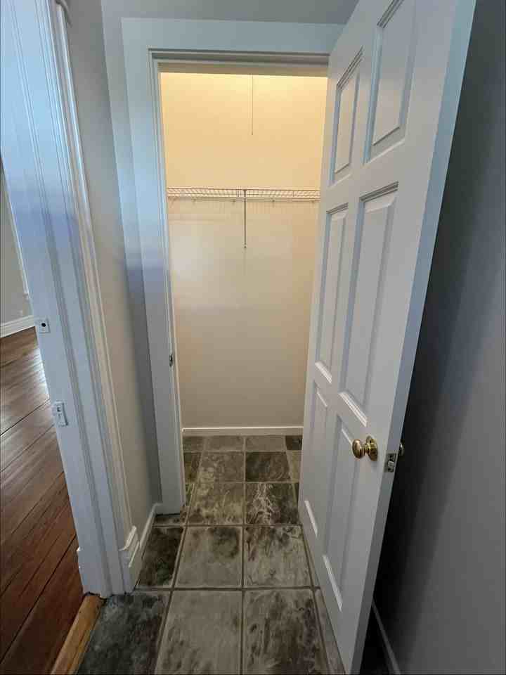 1317 W George St #1 - Photo 2 of 21