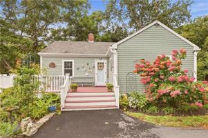 featured image of 65 Green End Ave