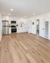 331 W Windsor Rd - Photo 1 of 1