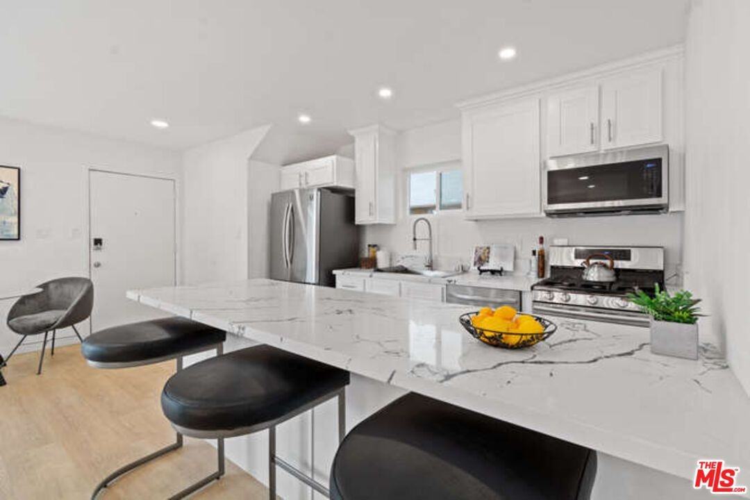 41 29th Ave ##1 - Photo 6 of 27