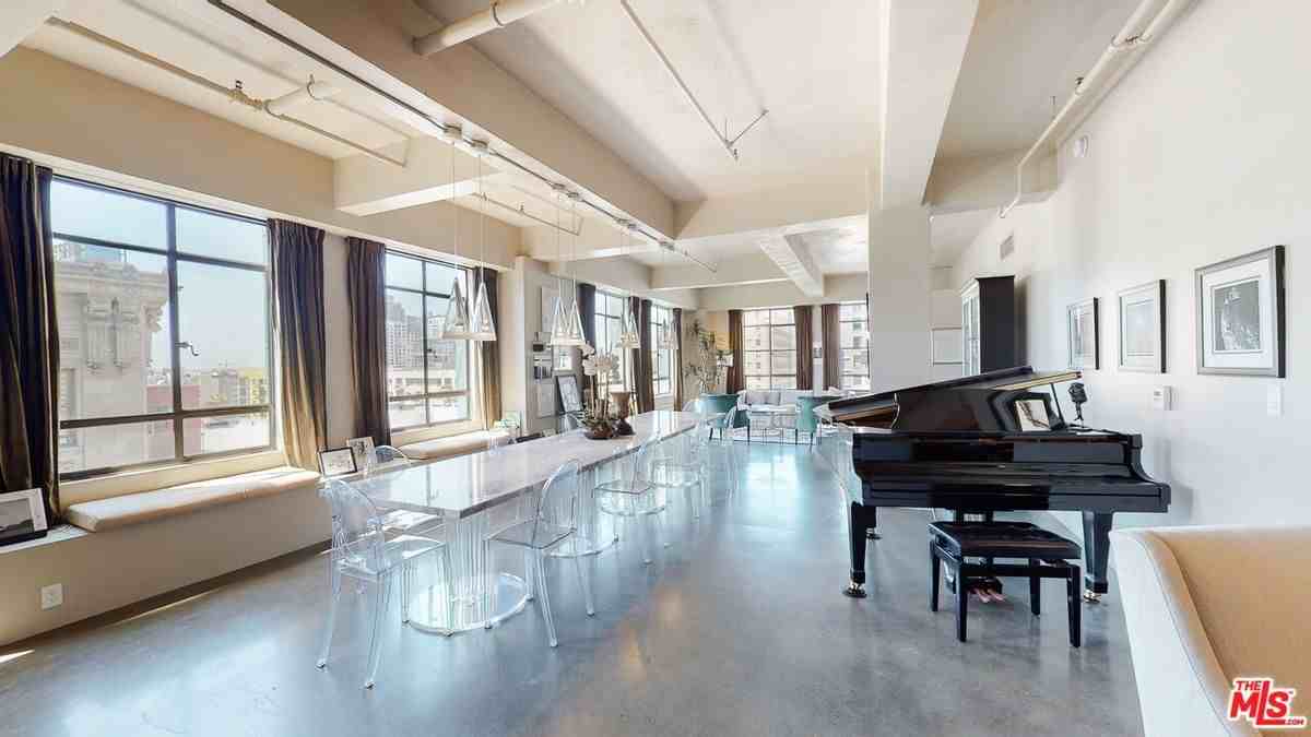 849 S Broadway ##708 - Photo 2 of 30