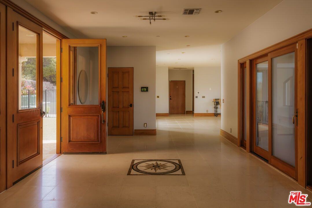 24410 Mulholland Hwy - Photo 2 of 26