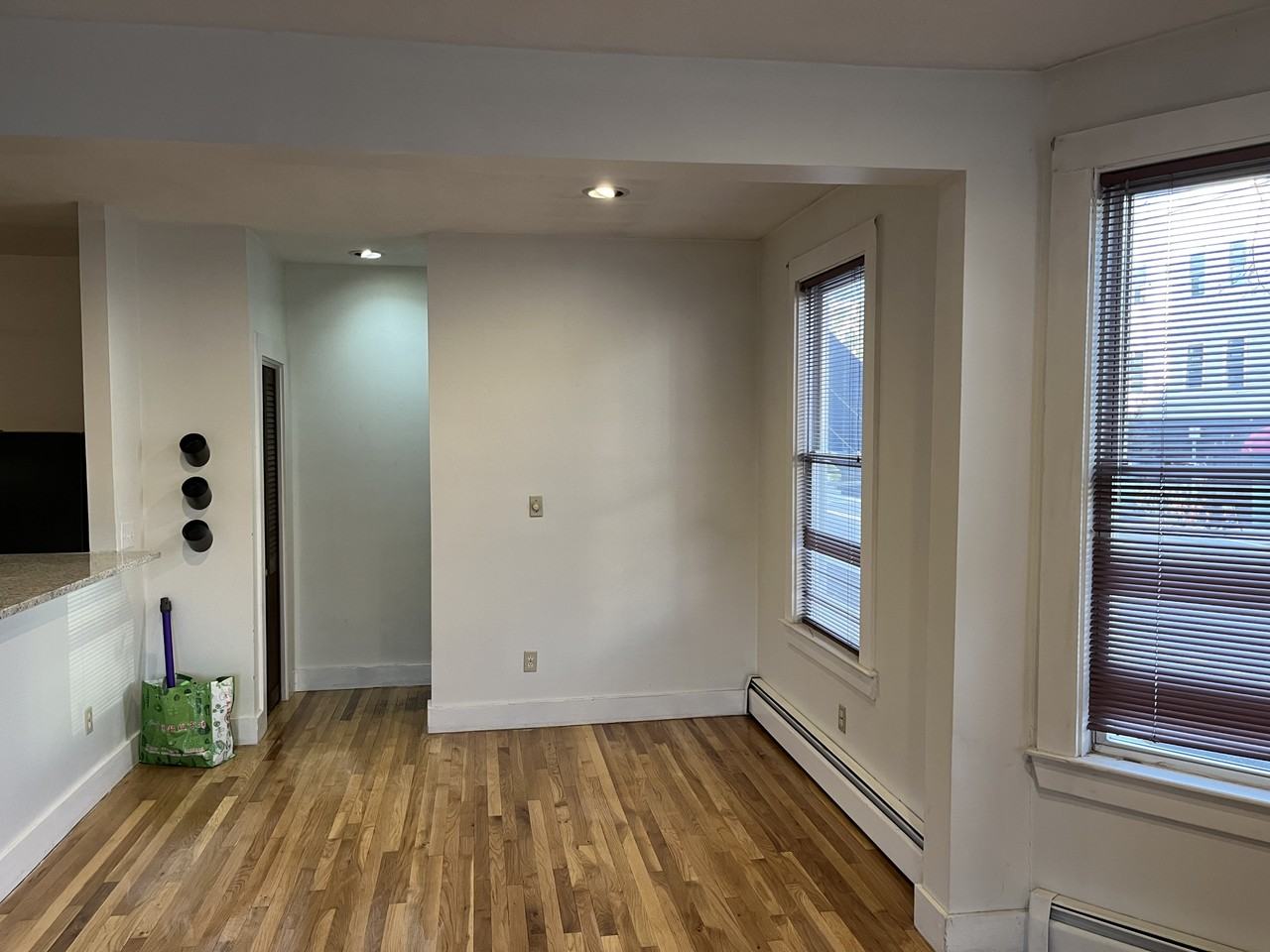 240 Hampshire St #1 - Photo 7 of 25