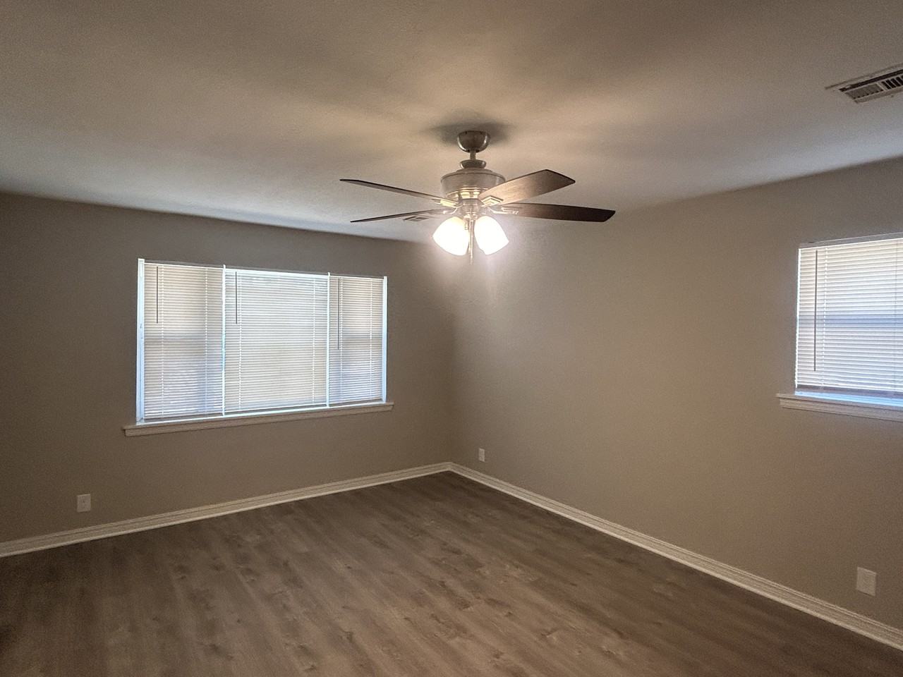 8232 E 38th St - Photo 5 of 30