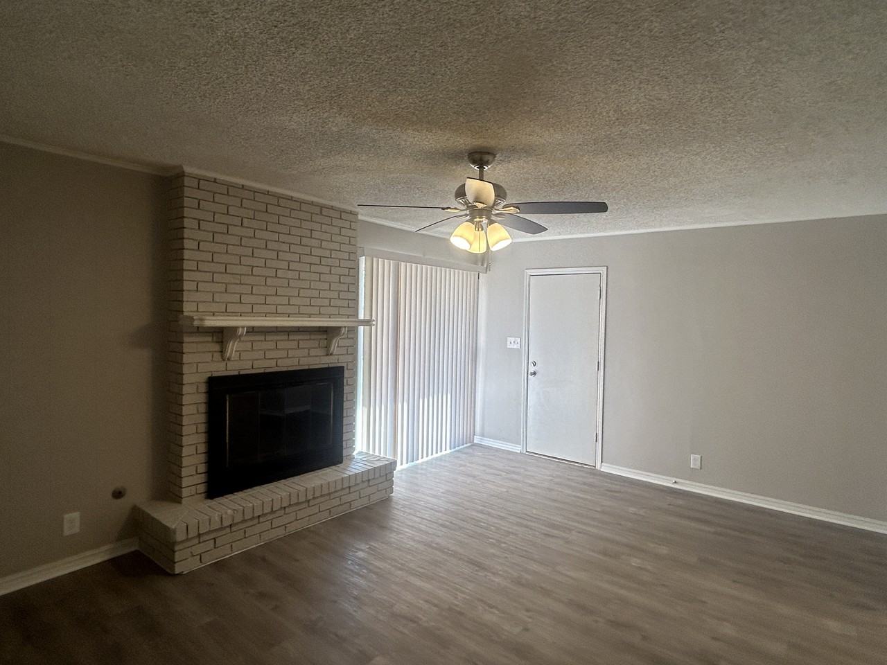 8232 E 38th St - Photo 6 of 30