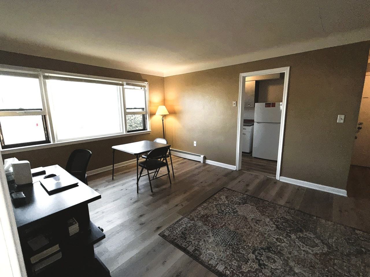97 Orme St E #101 - Photo 4 of 9