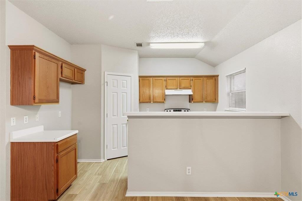 3303 Dorothy Jane Dr - Photo 5 of 26