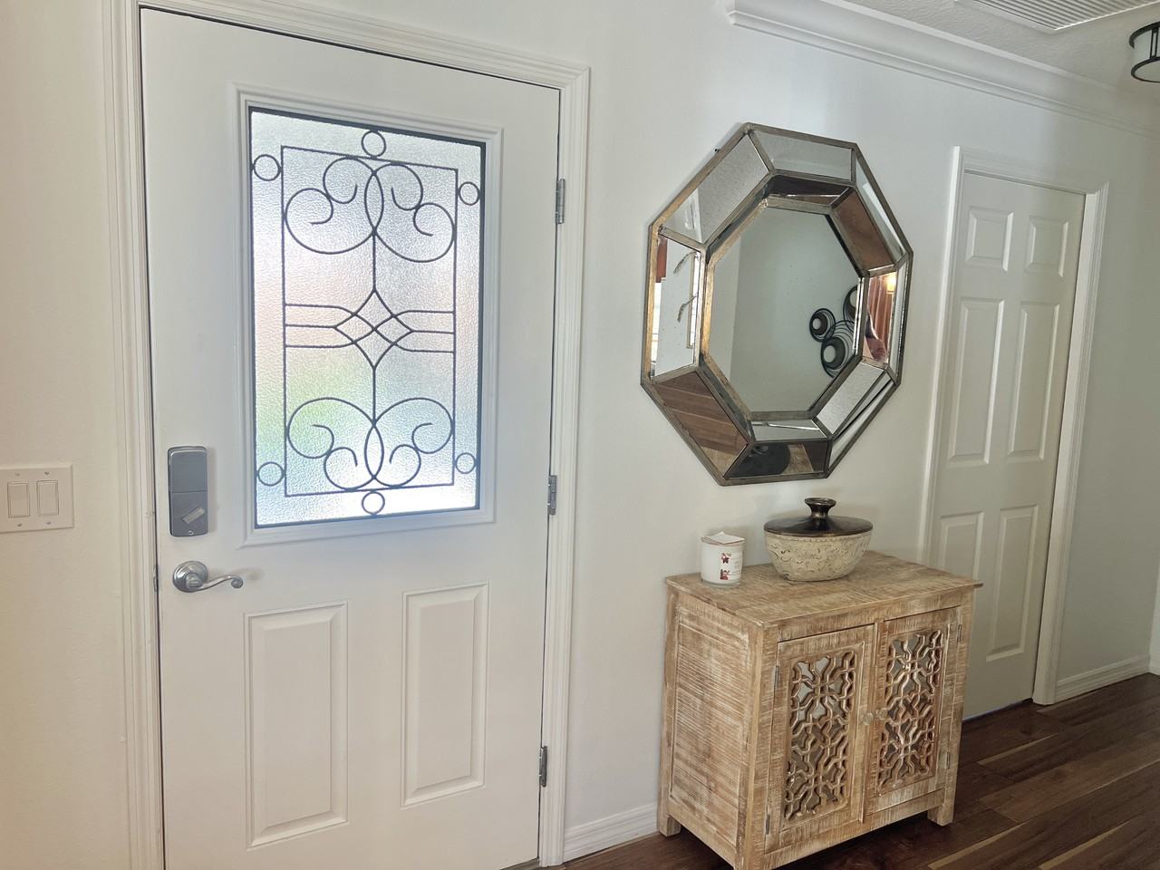 615 Osada Ave - Photo 3 of 44