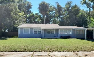 featured image of 3615 Lindell Ave