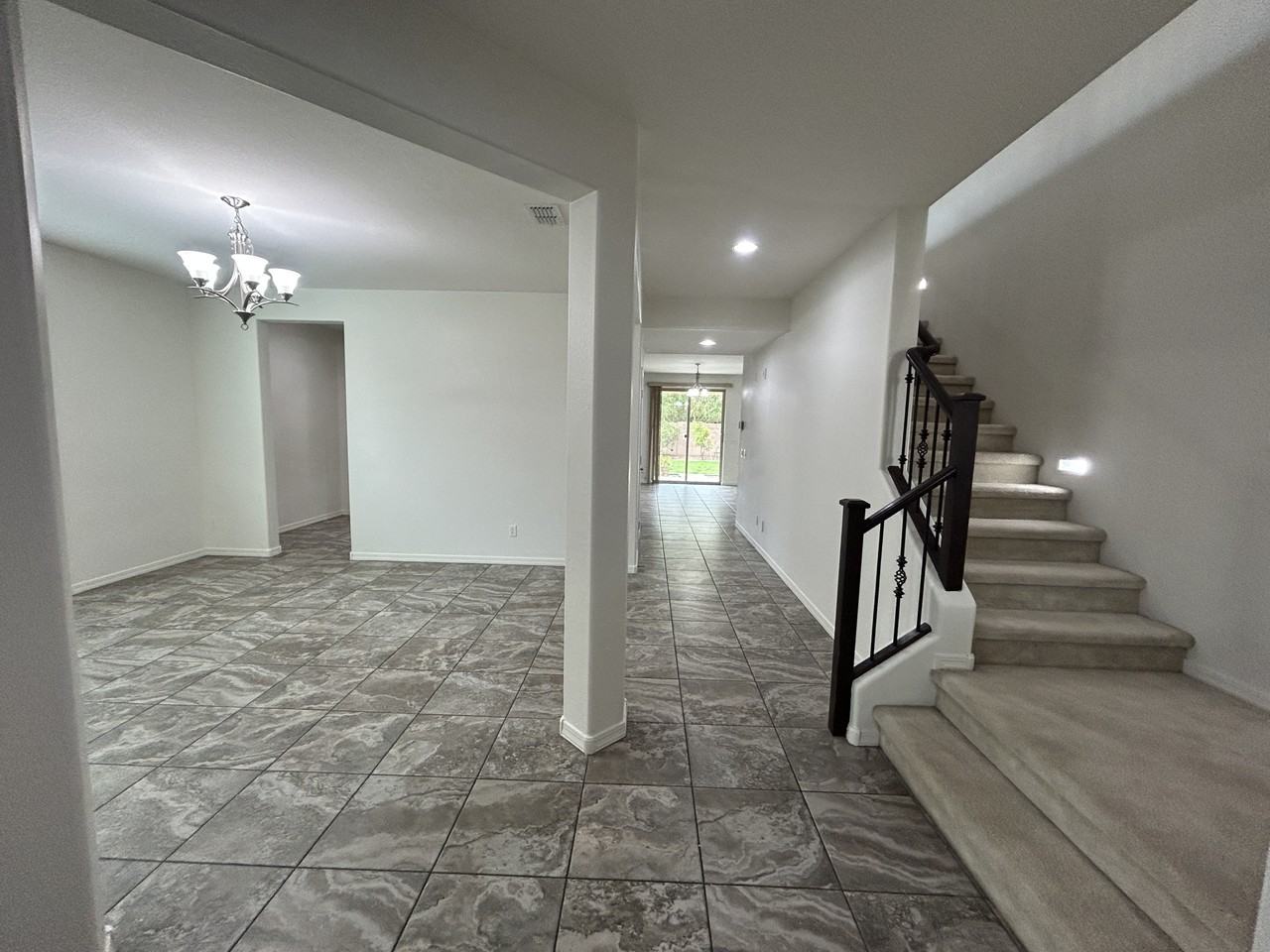 1471 E Flamingo Way - Photo 4 of 50