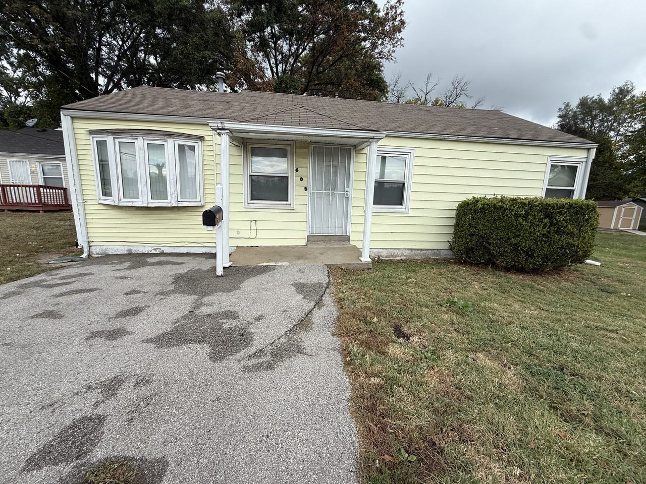 605 Ferguson Ave - Photo 2 of 19
