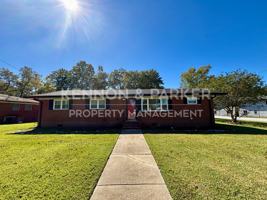 featured image of 3404 Matilda Ln