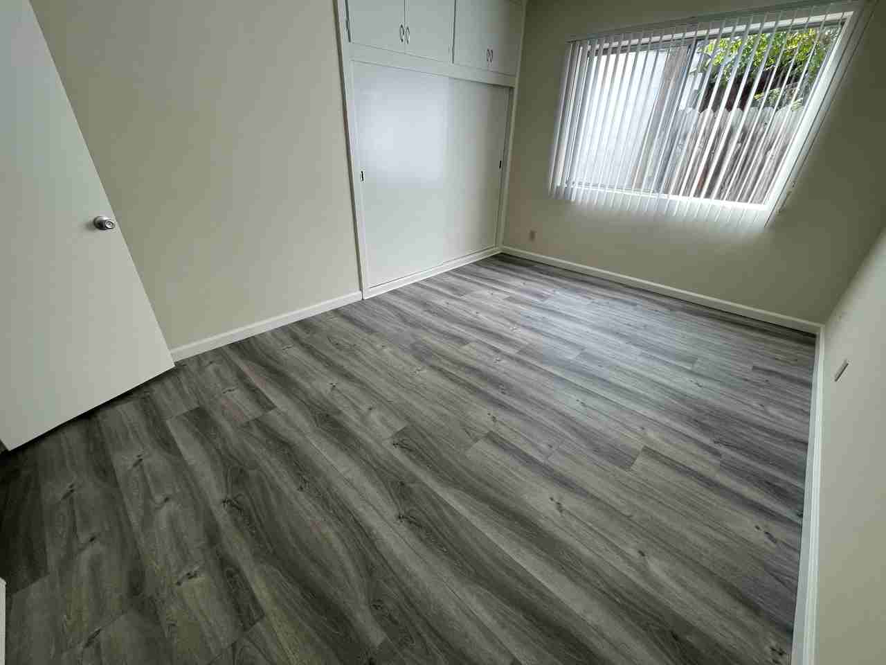 365 W Doran St #122 - Photo 3 of 10