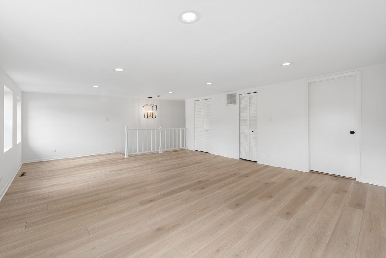 935 W Armitage Ave #937-3B - Photo 3 of 21