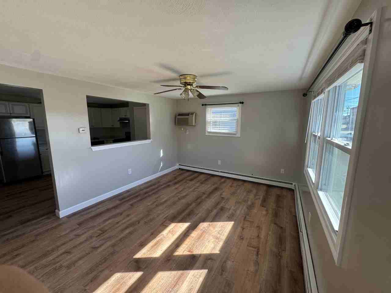396398 Juniper St #398 - Photo 4 of 18