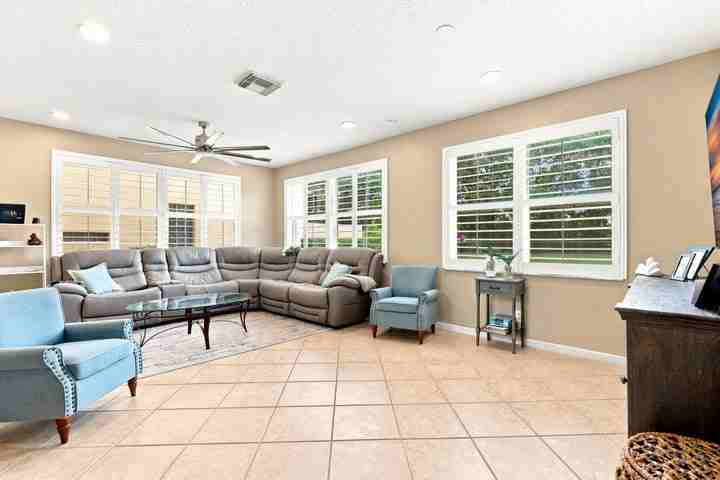 9035 Silver Glen Way - Photo 5 of 16