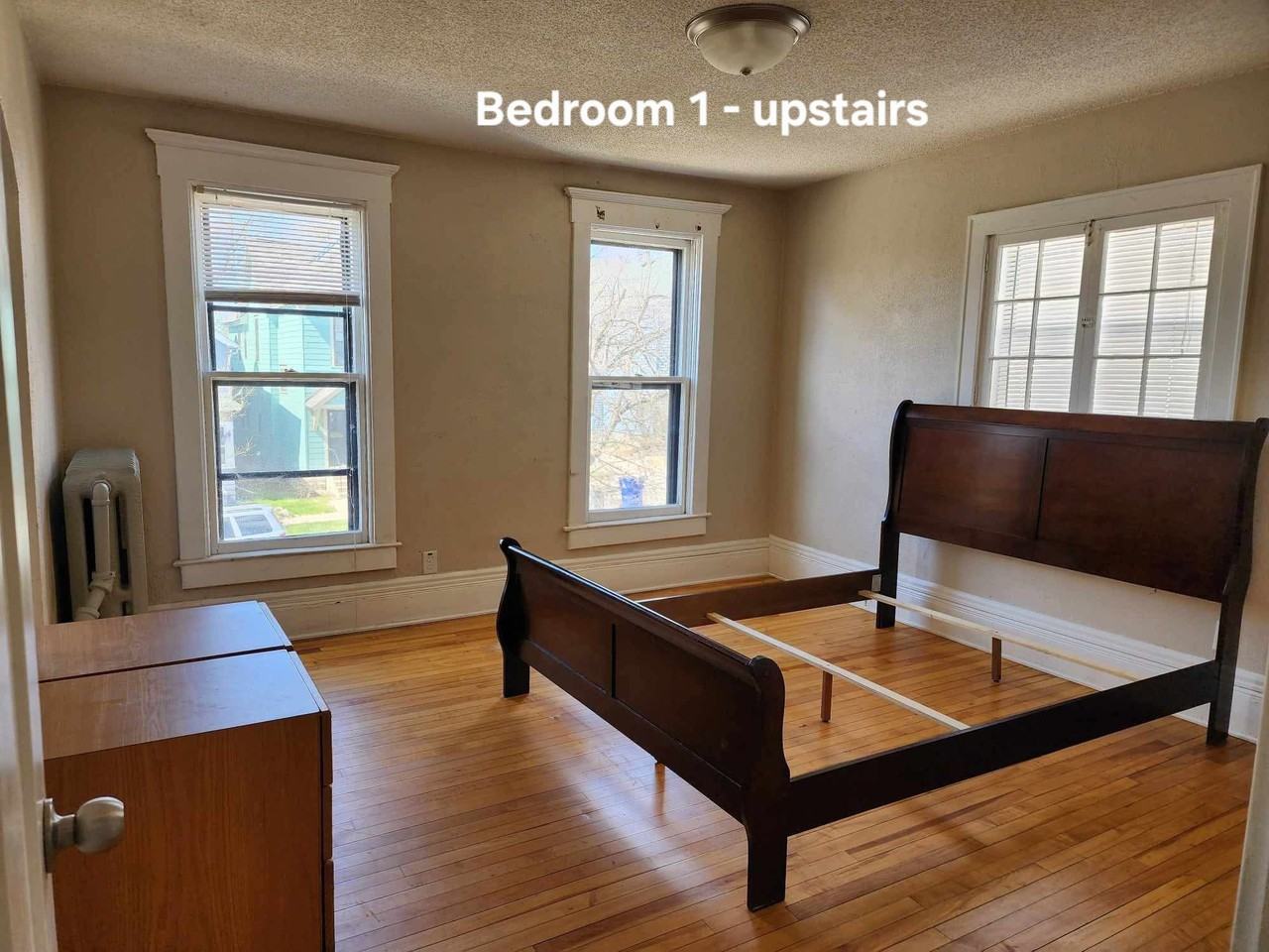690 Conway St #2 - Photo 2 of 6