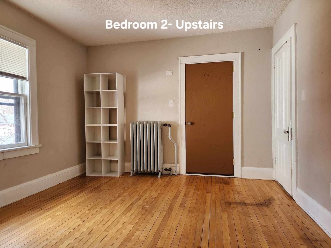 690 Conway St #2 - Photo 3 of 6