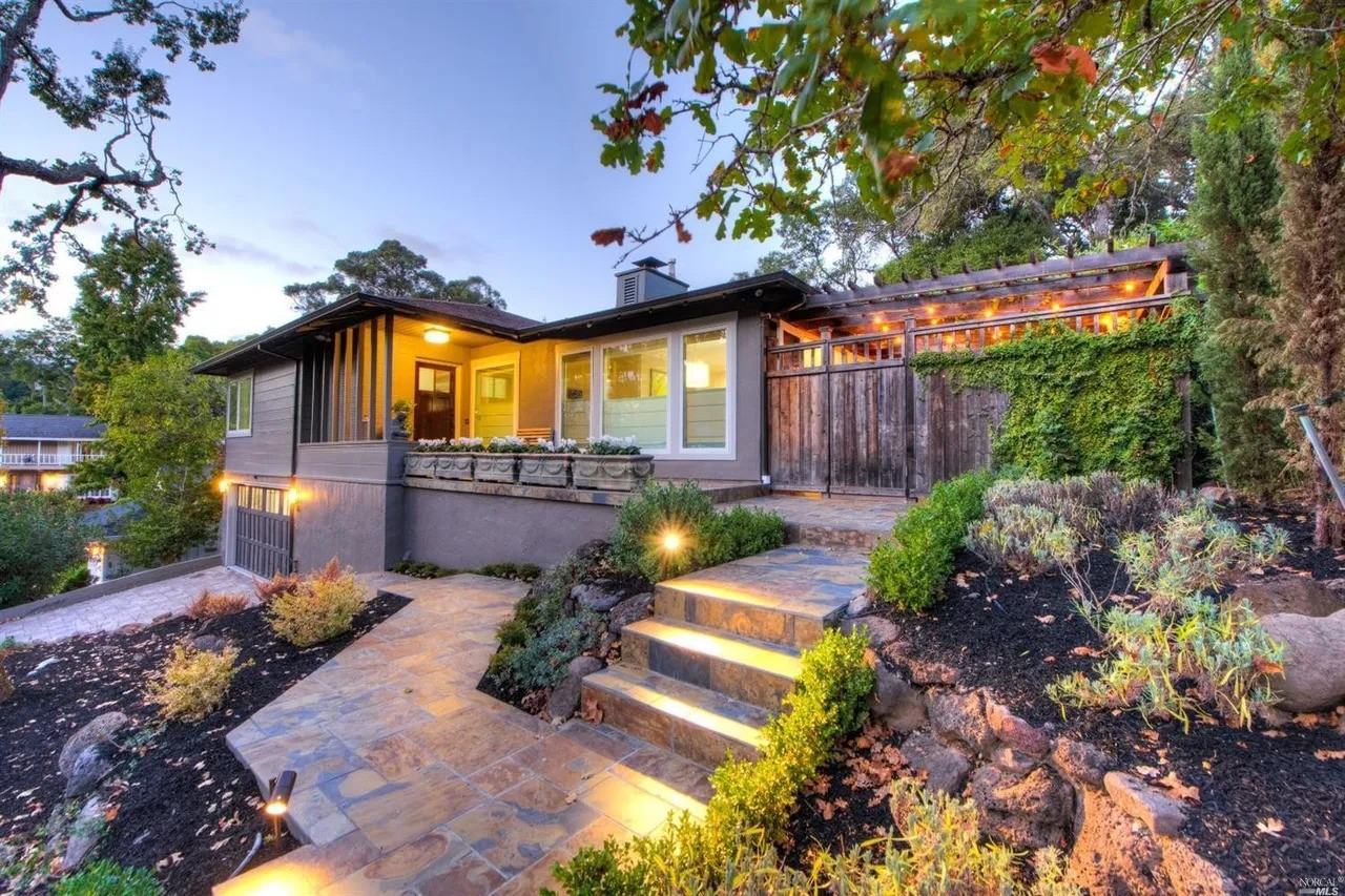 480 Los Cerros Dr #NA - Photo 6 of 20