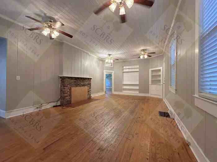 421 S Beltline Blvd - Photo 4 of 11