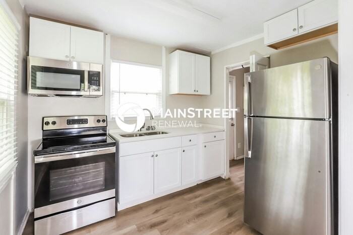 4411 N Charlotte St - Photo 6 of 16