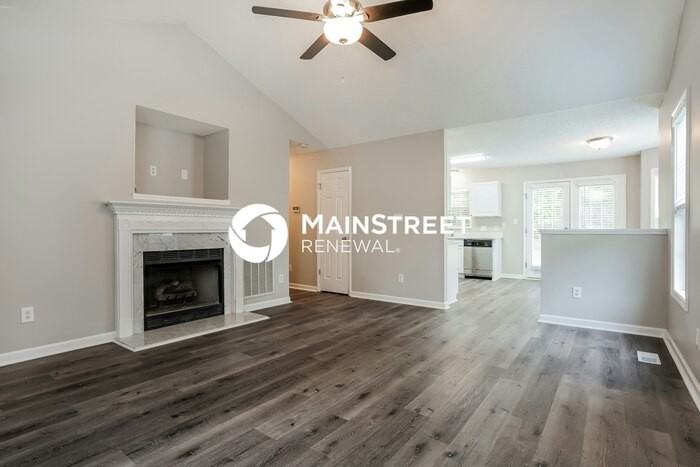 510 Southampton Dr - Photo 3 of 16