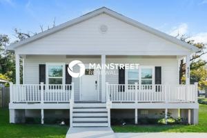 featured image of 4360 15th Ave S