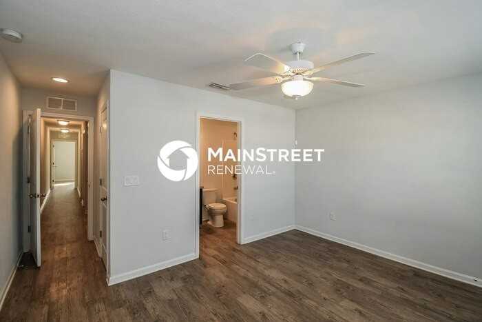 544 Eiseman Way - Photo 6 of 17