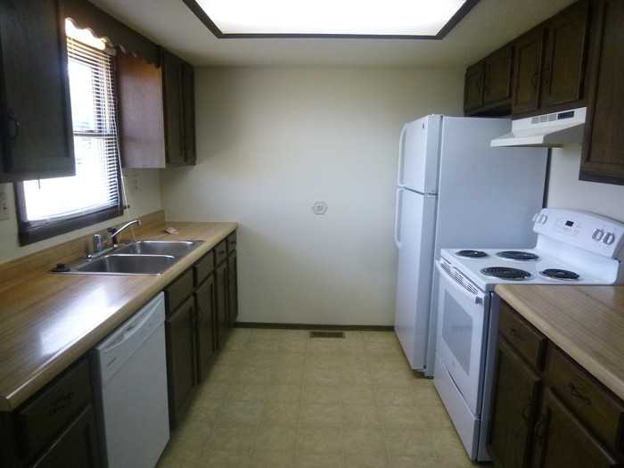 4214 E 77th Ave #4214 - Photo 3 of 9