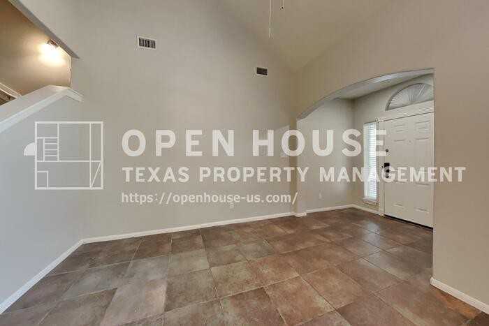 25819 Oakridge Forest Ln - Photo 7 of 23