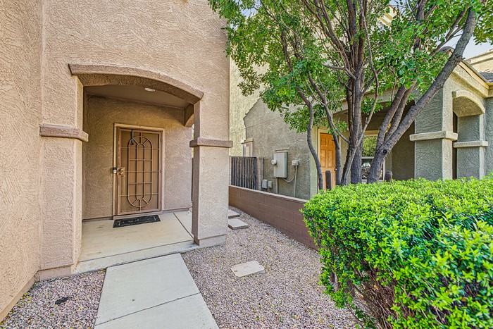 12962 N 88th Ln - Photo 6 of 34