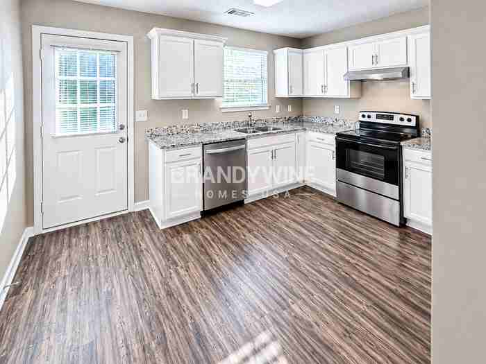 3578 Brookstone Way - Photo 6 of 23